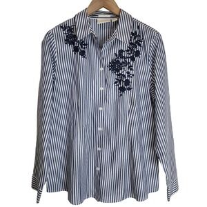 Chico's‎ Button Up Women's 1 (Medium) No-Iron Floral Striped Blue White